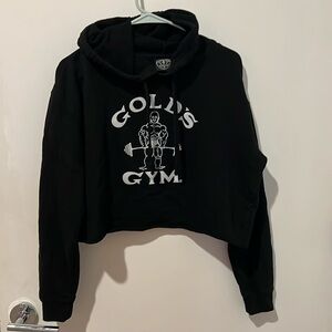 Cropped Gold’s gym hoodie in size small